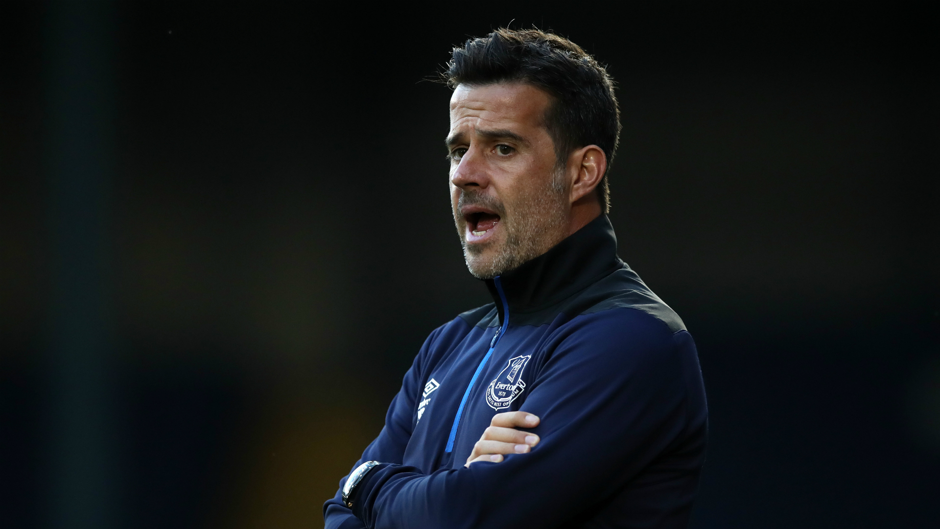 为年轻球员 为年轻球员